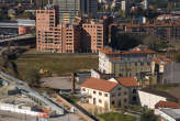 20071112_110206 Panorama sugli edifici di via De Castillia.jpg